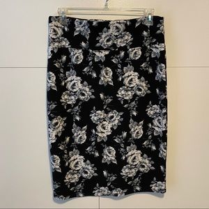 💎LuLaRoe XL Cassie Pencil Skirl Floral